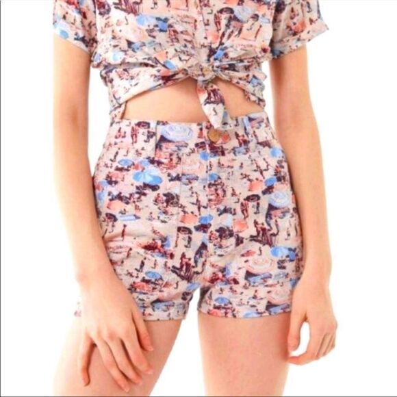 Urban Outfitters Beachside Print High-Waisted Shorts - Size 26 - Picture 2 of 6